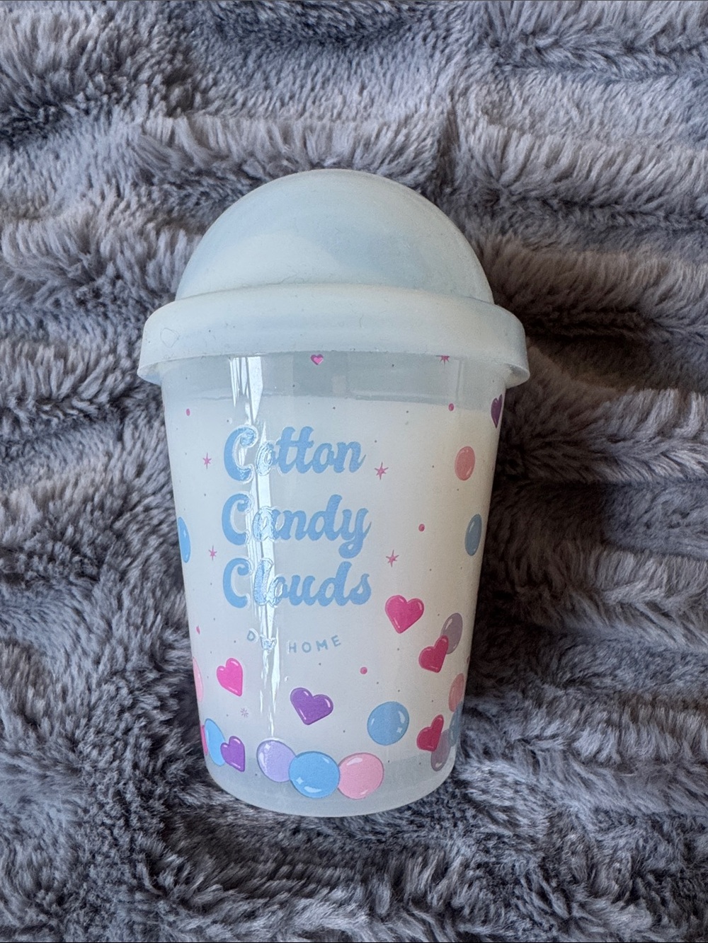 Cotton Candy Clouds Decorative candle - White with Pastel Hearts
